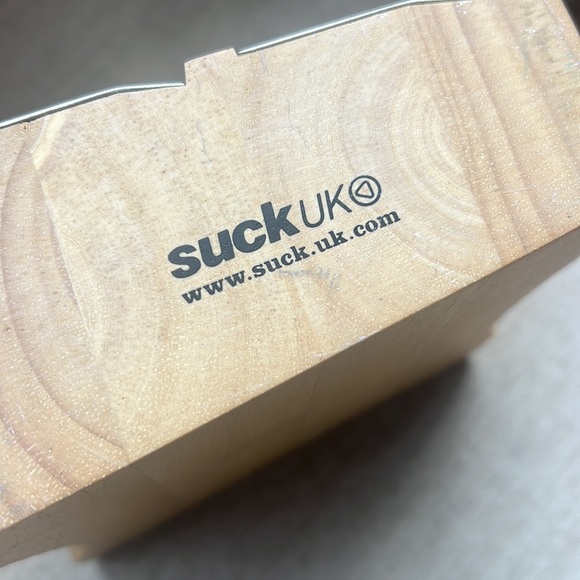 SuckUK Double Sharpener Desk Tidy Cup Pencil Gift Back to School Light Wood Cult - Picture 5 of 6